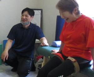 綱島のパーソナルトレーニングのレッスン風景